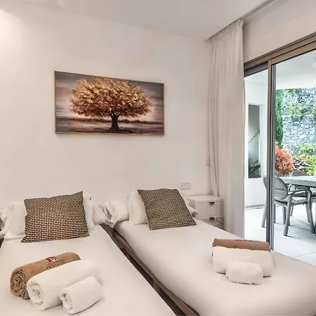 Jardines - Tabor 0,1 Garden & Pool View 2b
