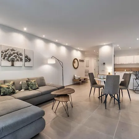 Semesterbostad Jardines - Tabor 0,1 Garden & Pool View 2b