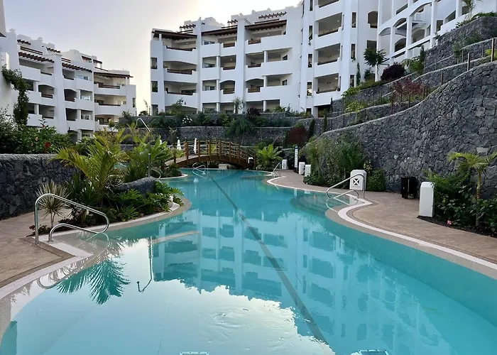 Prázdninový dům Jardines - Tabor 0,1 Garden & Pool View 2b